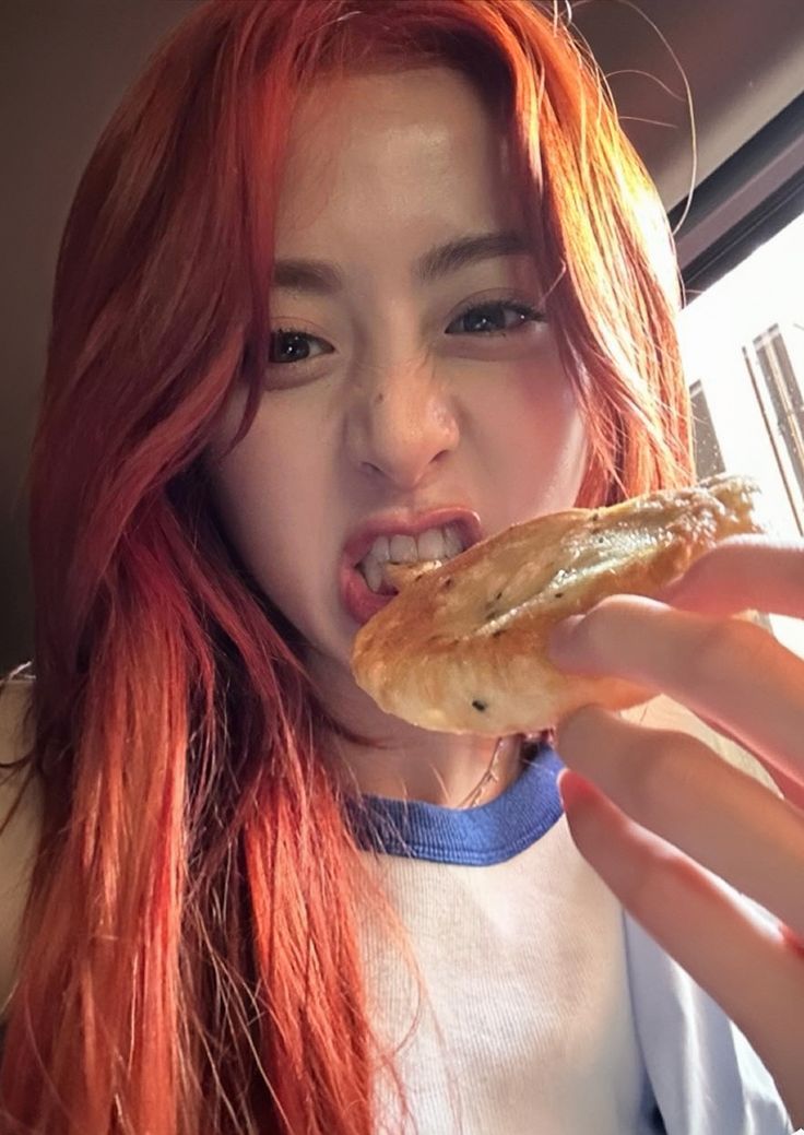 윤진 yunjin ♡︎